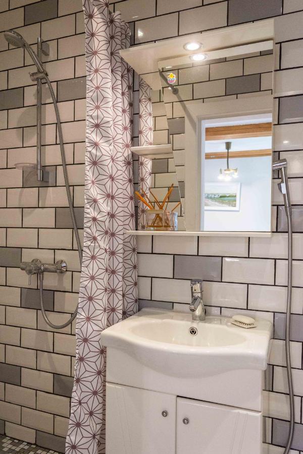 Cozy One Room Apartment With Yard Juodkrantė エクステリア 写真
